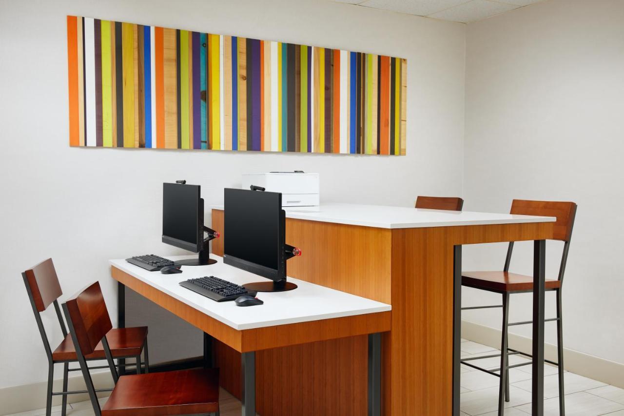 Holiday Inn Express & Suites Jacksonville South East - Medical Center Area By Ihg Ngoại thất bức ảnh