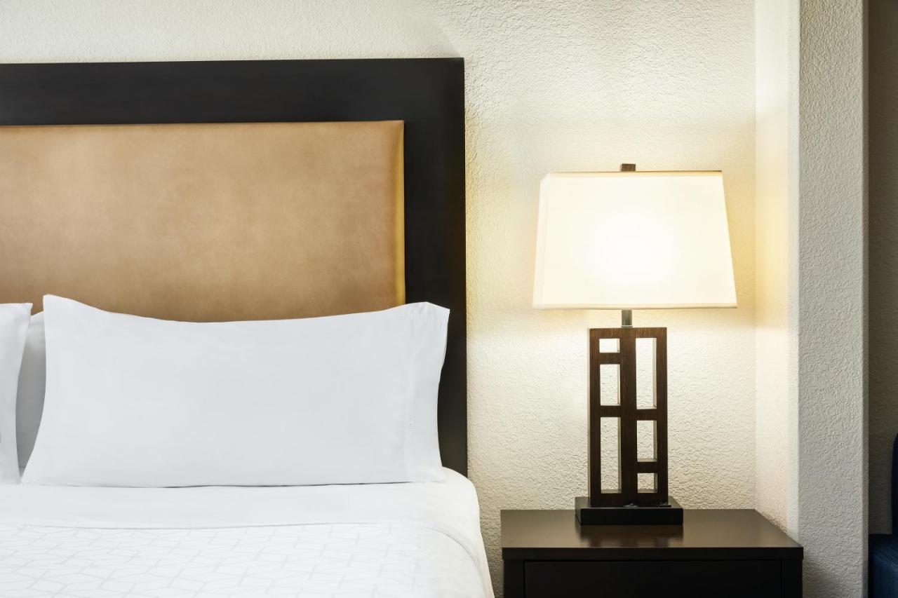 Holiday Inn Express & Suites Jacksonville South East - Medical Center Area By Ihg Phòng bức ảnh